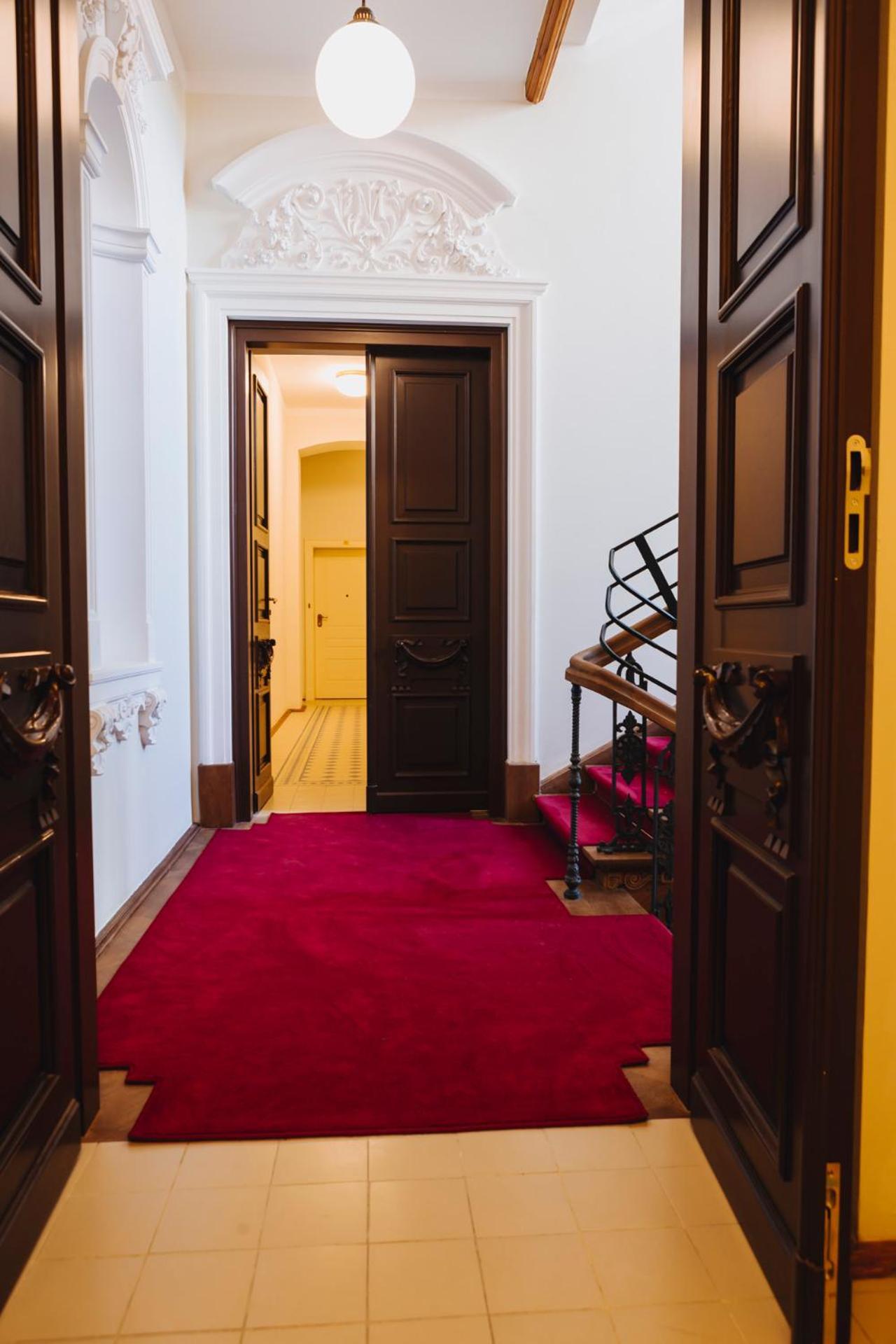 French Touch: Romantyczny Apartament W Kamienicy Warsawa Bagian luar foto